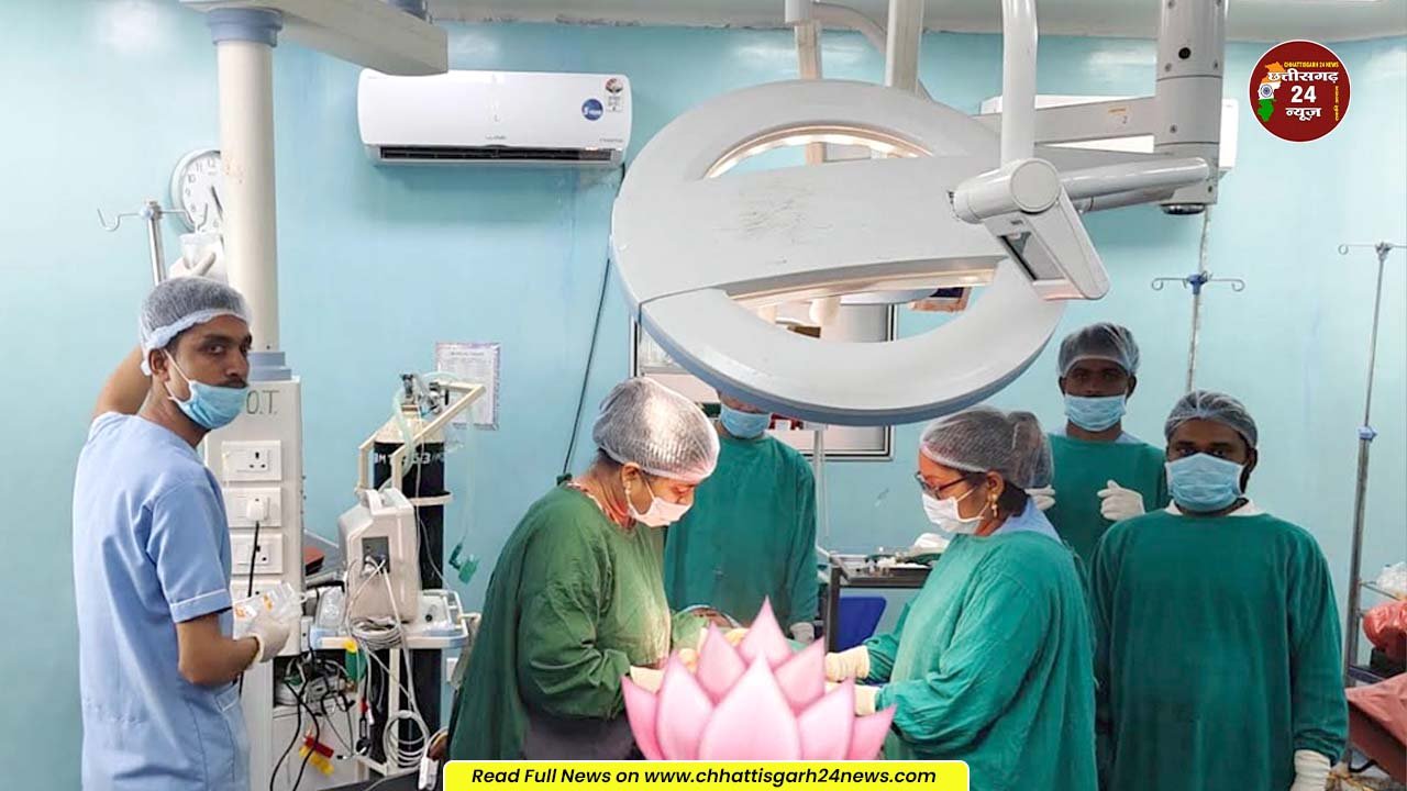 एमसीएच(MCH) में प्रसव के जटिल एवं रेफर मामलों का विशेषज्ञ टीम कर रही कुशल प्रबंध